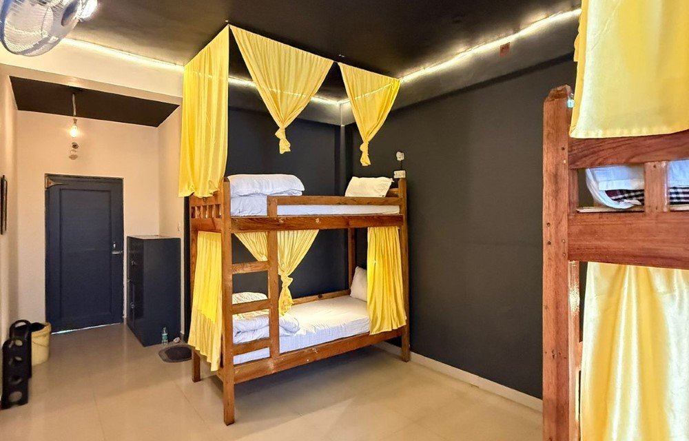 4 Bed Mixed Dorm 4 Bed Mixed Dorm